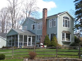 569 N Salem Rd, Ridgefield, CT 06877