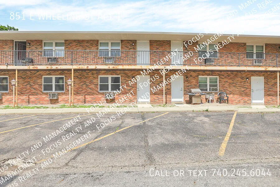 851 E Wheeling St #1
