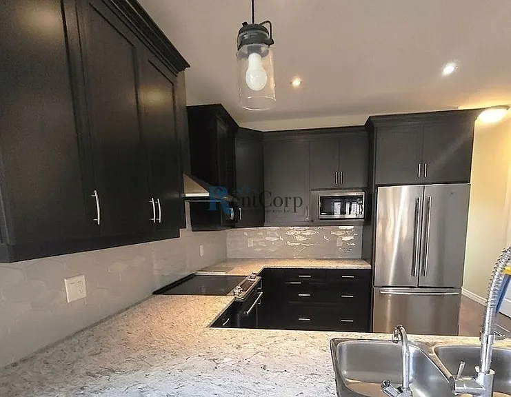 92 Thomas St #1 — Photo 5