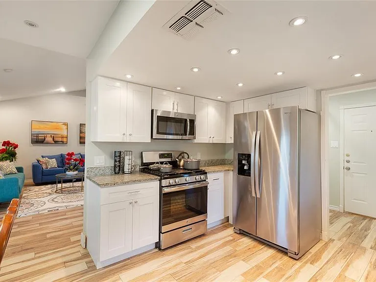 11200 Iron Oak Trl — Photo 26