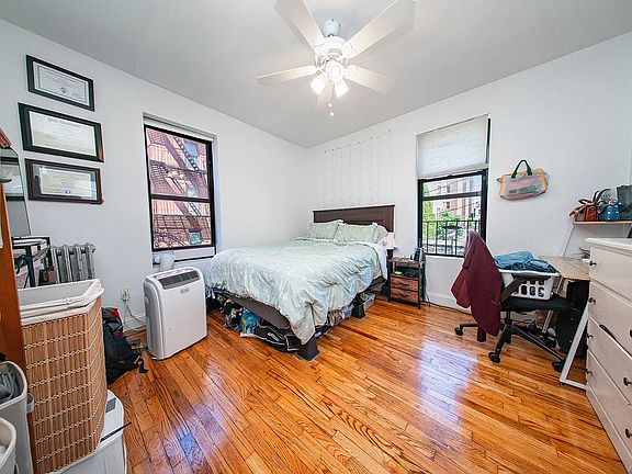 4th image of 27-21 23rd St #2O