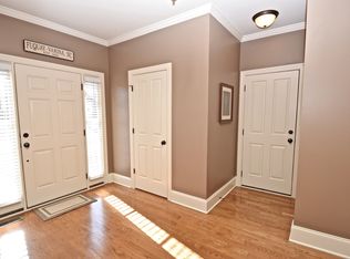 515 Apalachia Lake Dr, Fuquay Varina, NC 27526