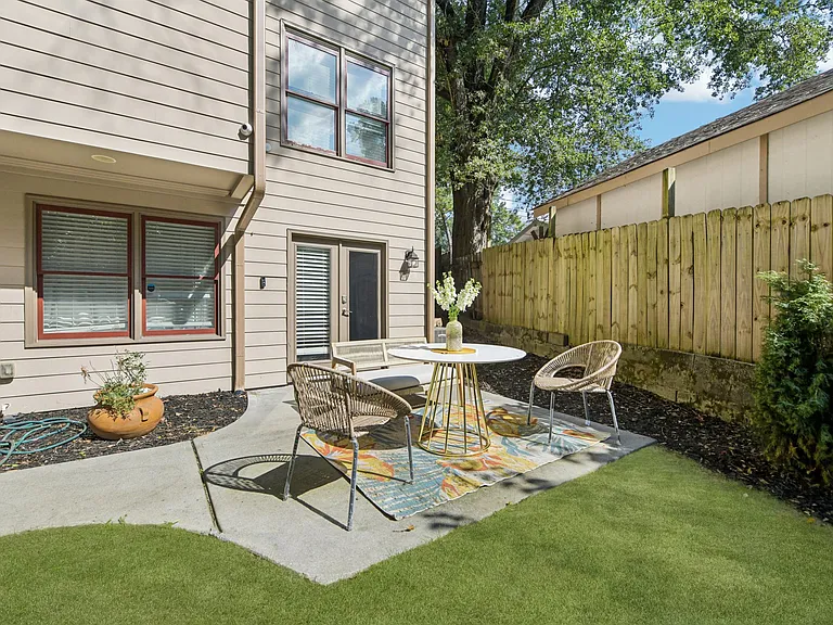 1399 N Druid Hills Rd NE — Photo 66