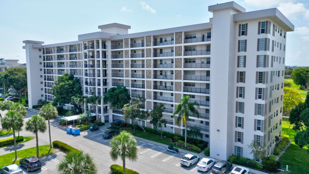 3050 N Palm Aire Drive #505, photo 2