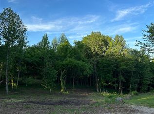 649 Gishton Rd, Central City, KY 42330