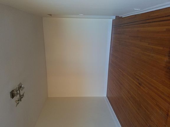 4th image of 531 E Lincoln Ave APT 4N