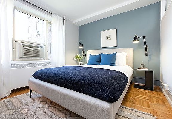 5th image of 444 E 20th St APT 11A