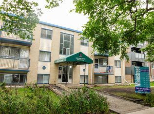 Norland House, Edmonton, AB T5H 3K8