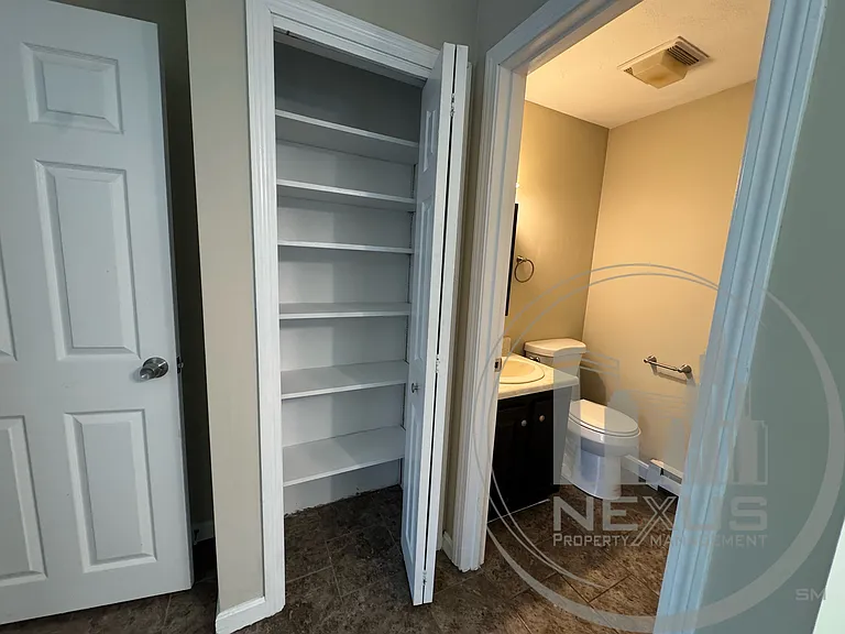 10 Nichols St #4 — Photo 8