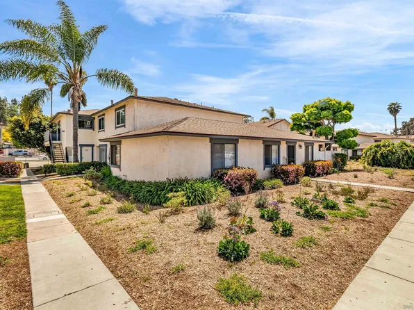 4195 Tiberon Dr, Oceanside, CA 92056