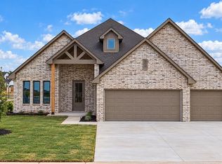 709 Manzano Dr, Norman, OK 73071