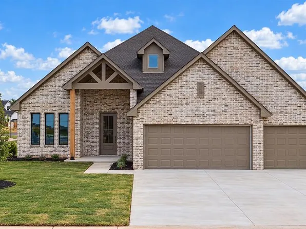 709 Manzano Dr, Norman, OK 73071