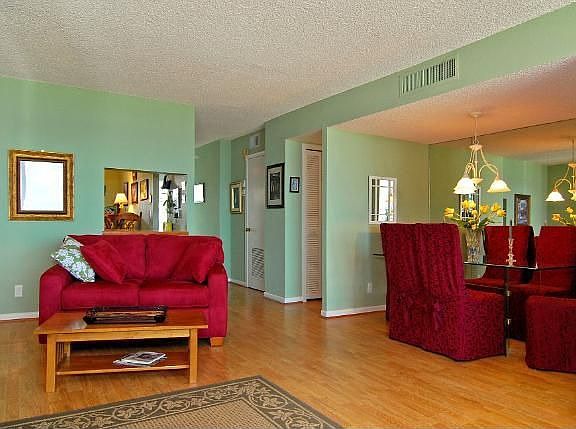 4th image of 2200 NE 33rd Ave APT 8B