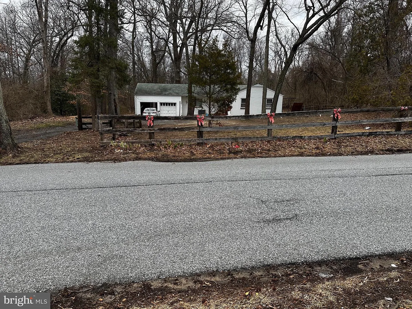 11310 Daisy Ln photo 1
