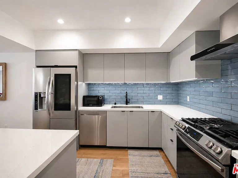 1515 S Holt Ave #204 — Photo 1