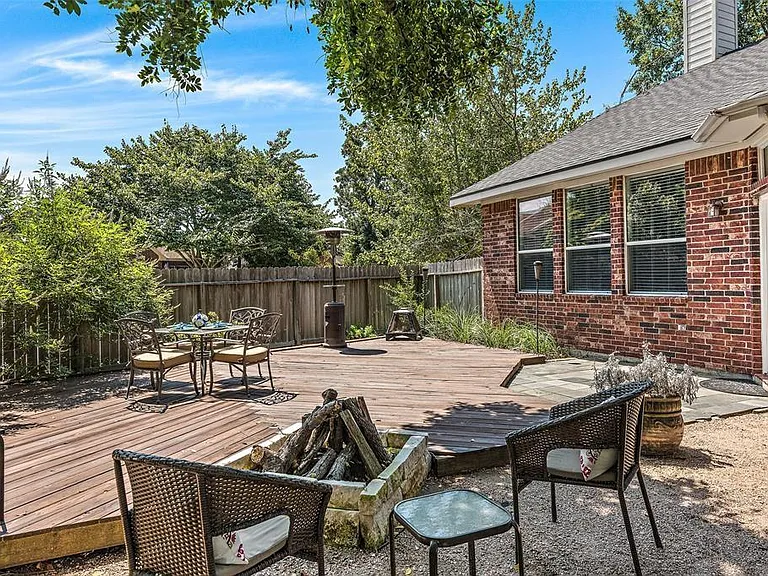 2 Hollow Glen Pl — Photo 30