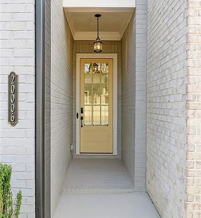 4th image of 20006 Windalier Way