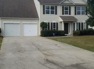10945 Paladin Dr, Hampton, GA 30228
