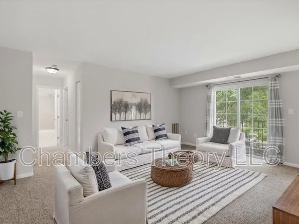 1521 Colonial Dr, Woodbridge, VA