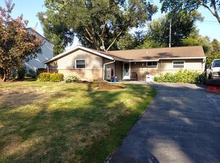 144 N Pinecrest Rd, Bolingbrook, IL 60440