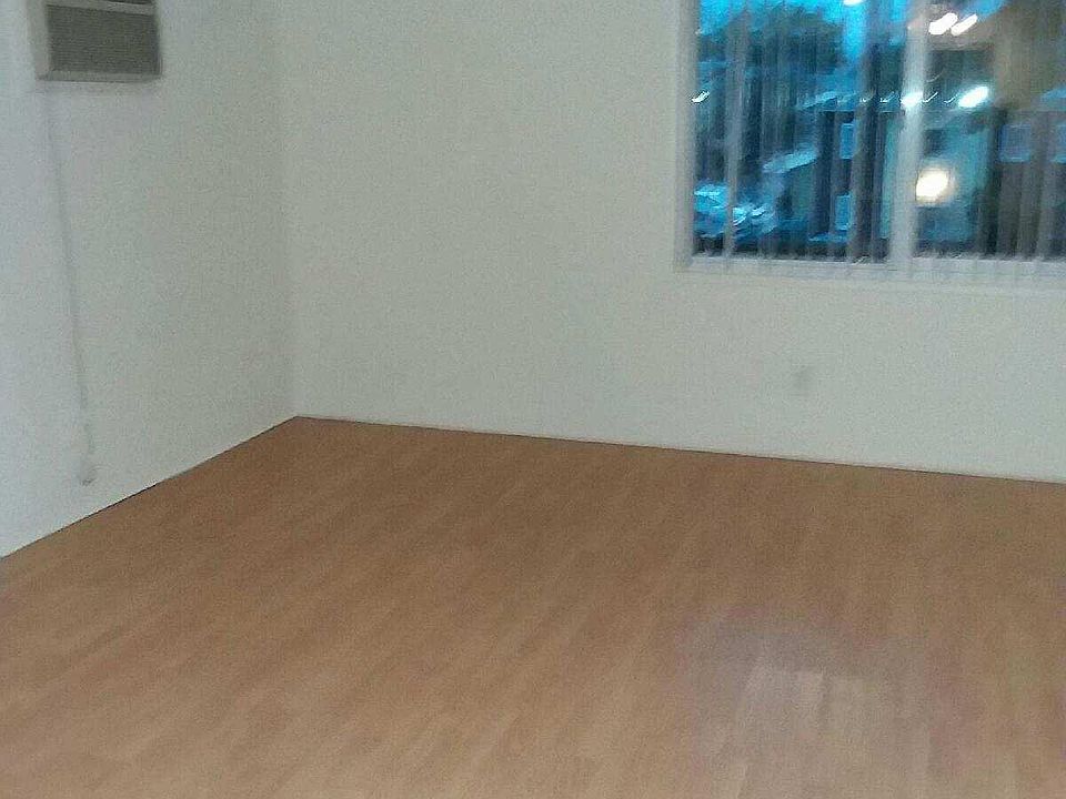2nd image of 1321 N Edison Blvd APT F