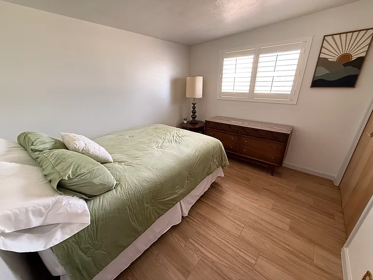 1832 S Tam O Shanter Ave — Photo 28