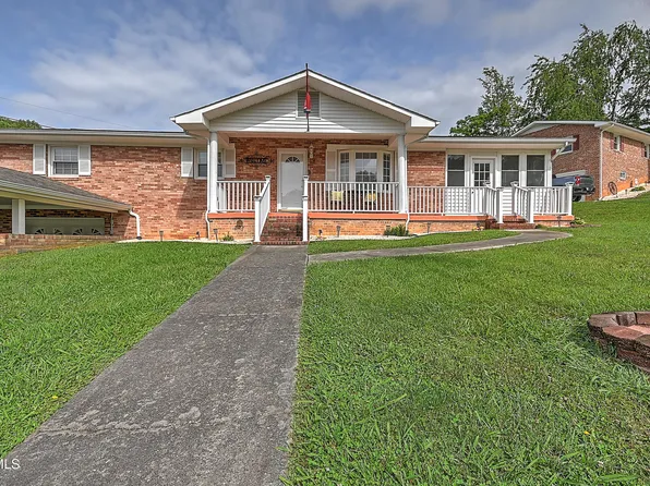 205 Live Oak Dr, Kingsport, TN 37660
