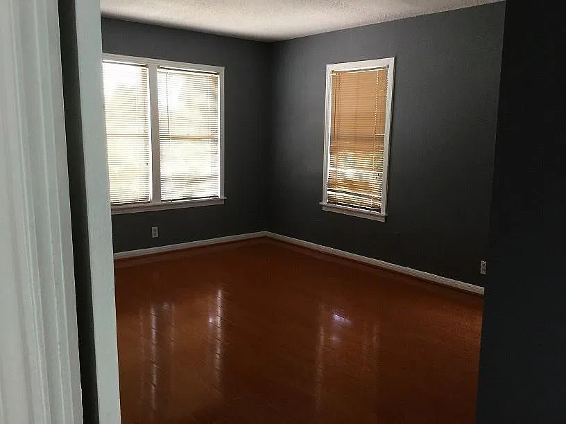 2 bed, 840 sqft, $1,200 — Photo 2