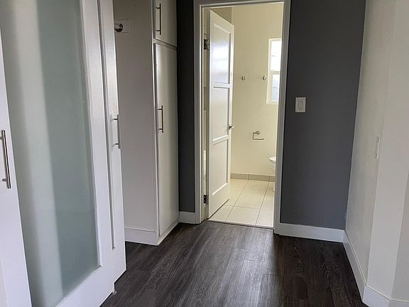 4th image of 3918 W 7th St #D