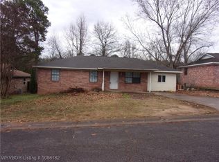 313 S 29th St, Ozark, AR 72949
