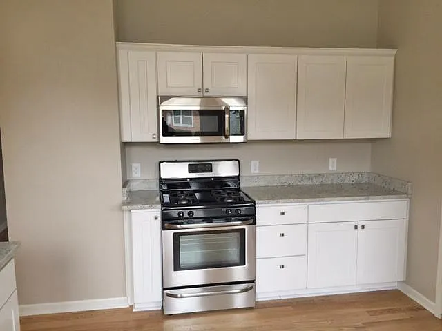 1001 E North Ave #LOWER — Photo 3