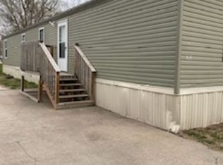 2214 E 4th Ave #313, Hutchinson, KS 67501