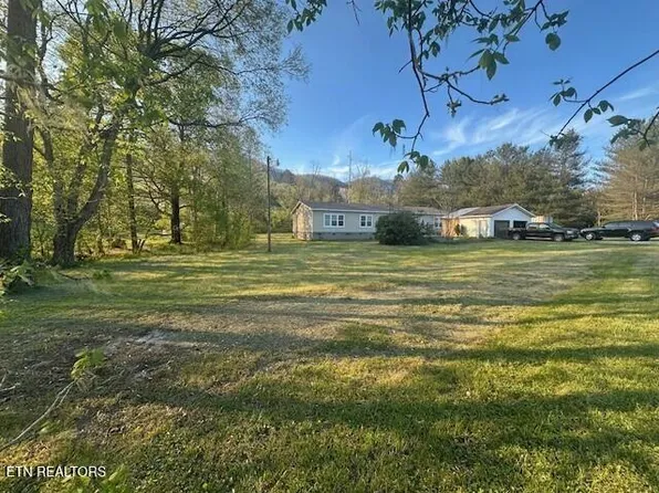 3284 Old Highway 63, Speedwell, TN 37870
