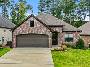 12 Piper Ln, Little Rock, AR 72223