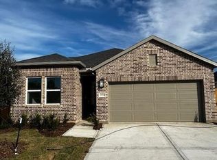 21934 Sam Raburn Dr, Tomball, TX 77375