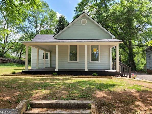 64 Banks St, Grantville, GA 30220