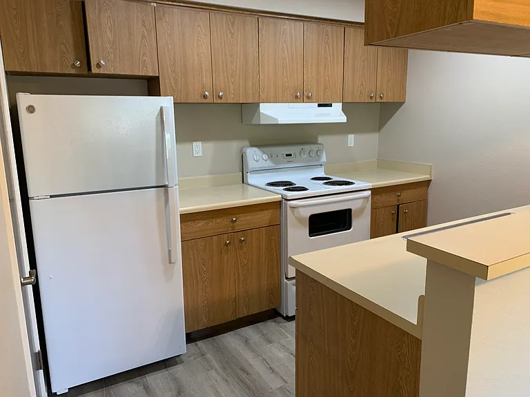 Sandalwood Apartments — Photo 20