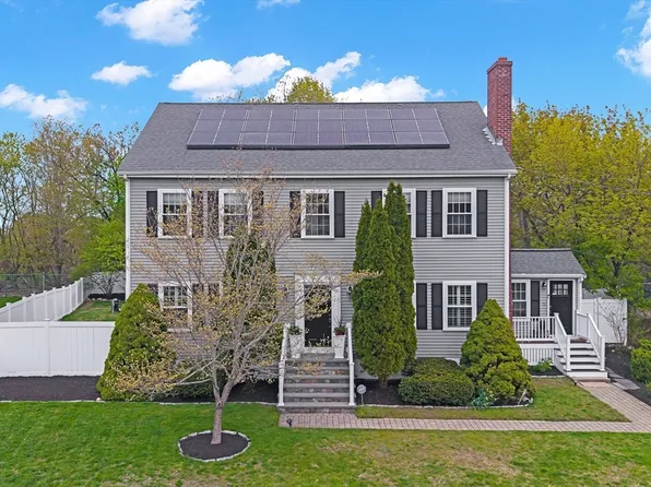 71 Bacon St, Natick, MA 01760