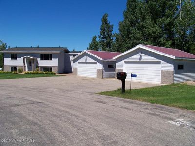 298 Long Lake Ln, Detroit Lakes, MN, 56501