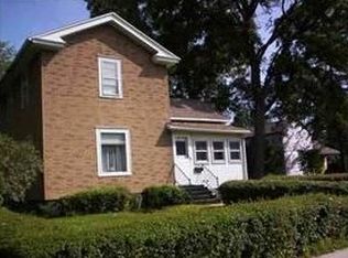 322 E Main St, Evansville, WI 53536