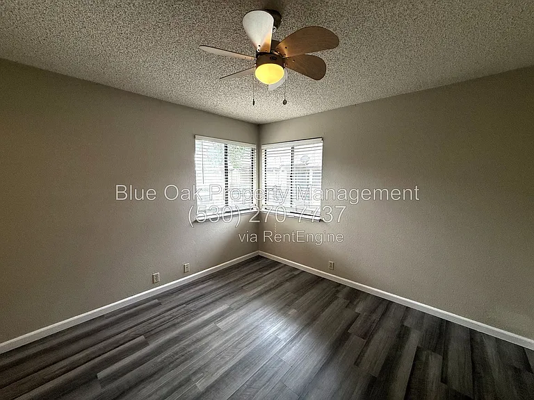 1420 Sherman Ave #16 — Photo 7