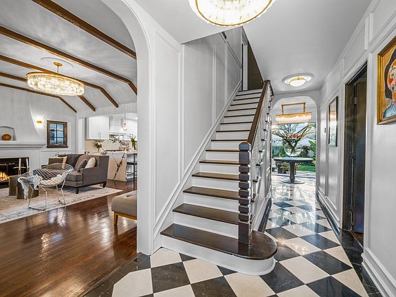 4th image of 340 B Ave