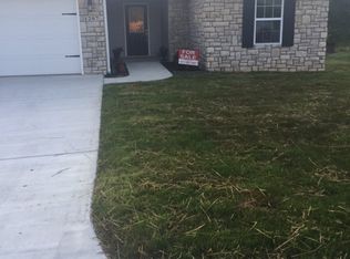 1207 Justins Trl, Neosho, MO 64850