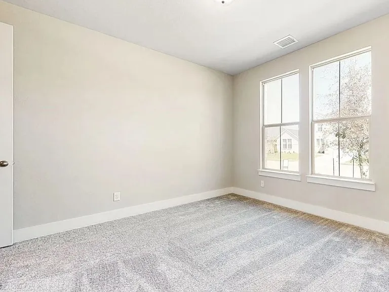 1432 Lawnview Dr — Photo 28