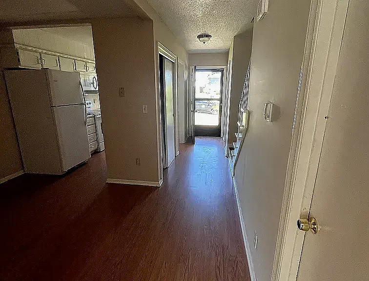 900 SW Kingscross Rd #902A — Photo 4