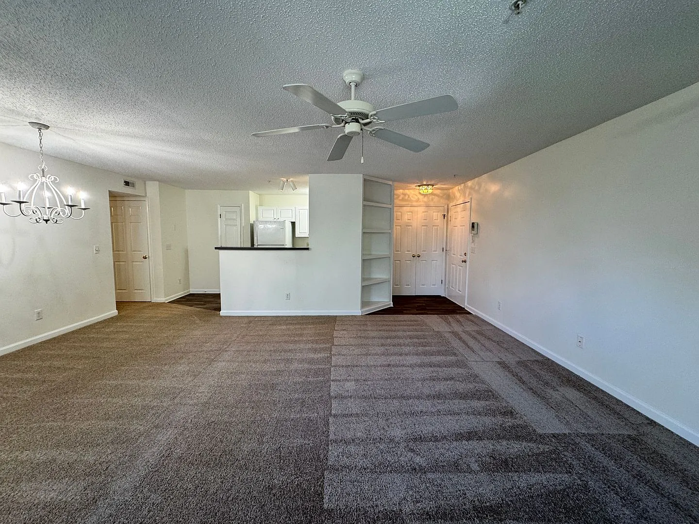 524 Ivy Glen — Photo 3