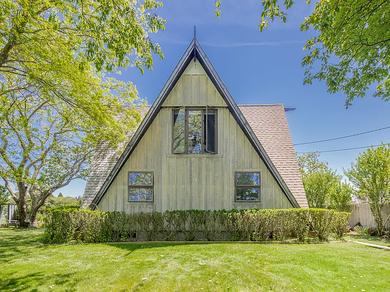 56 Far Pond Rd — Photo 8
