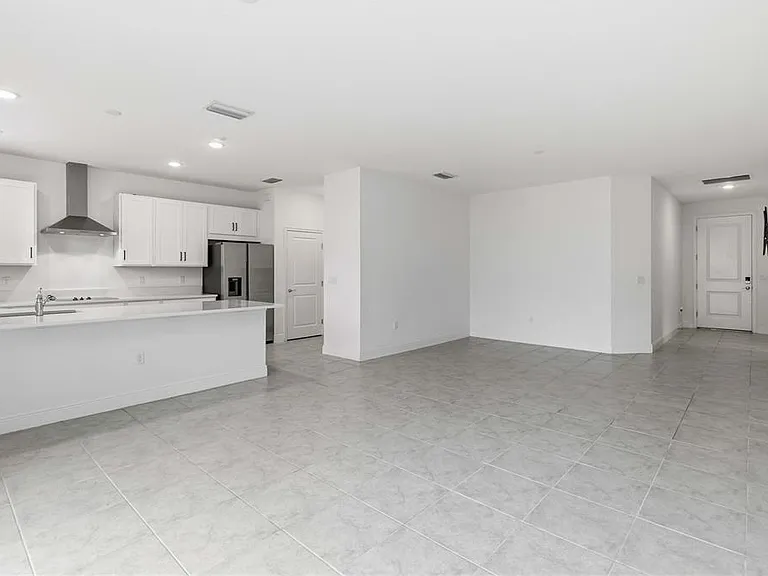 4848 Shady Pines Dr — Photo 11