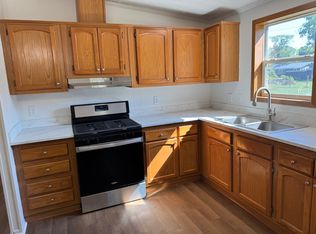 2002 E Bertrand Rd, Niles, MI 49120
