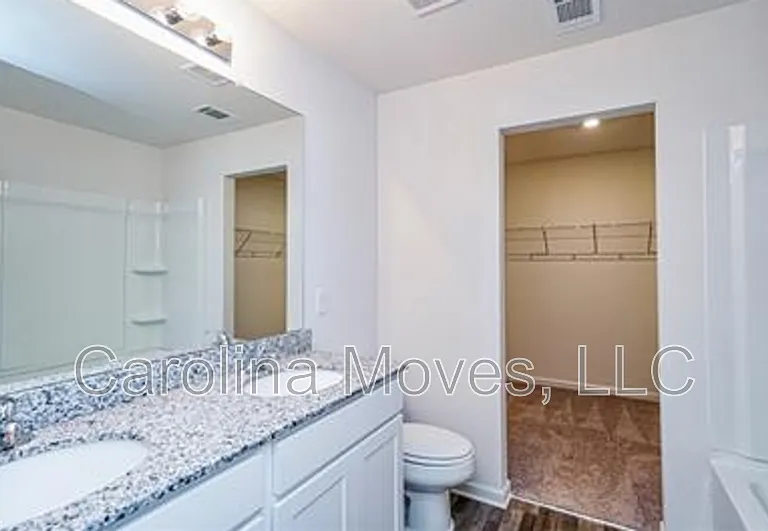 507 Springtime Ln — Photo 7